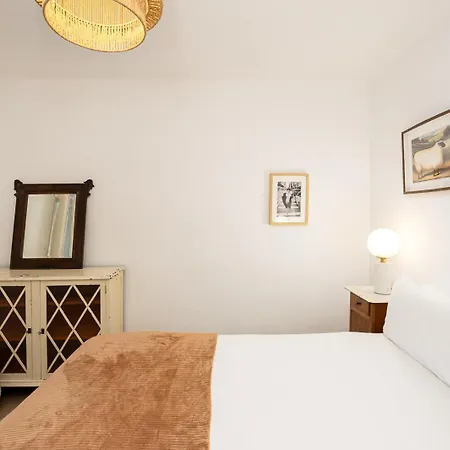 Vintage 3 Bdr Apartment Esplugues de Llobregat Exterior foto