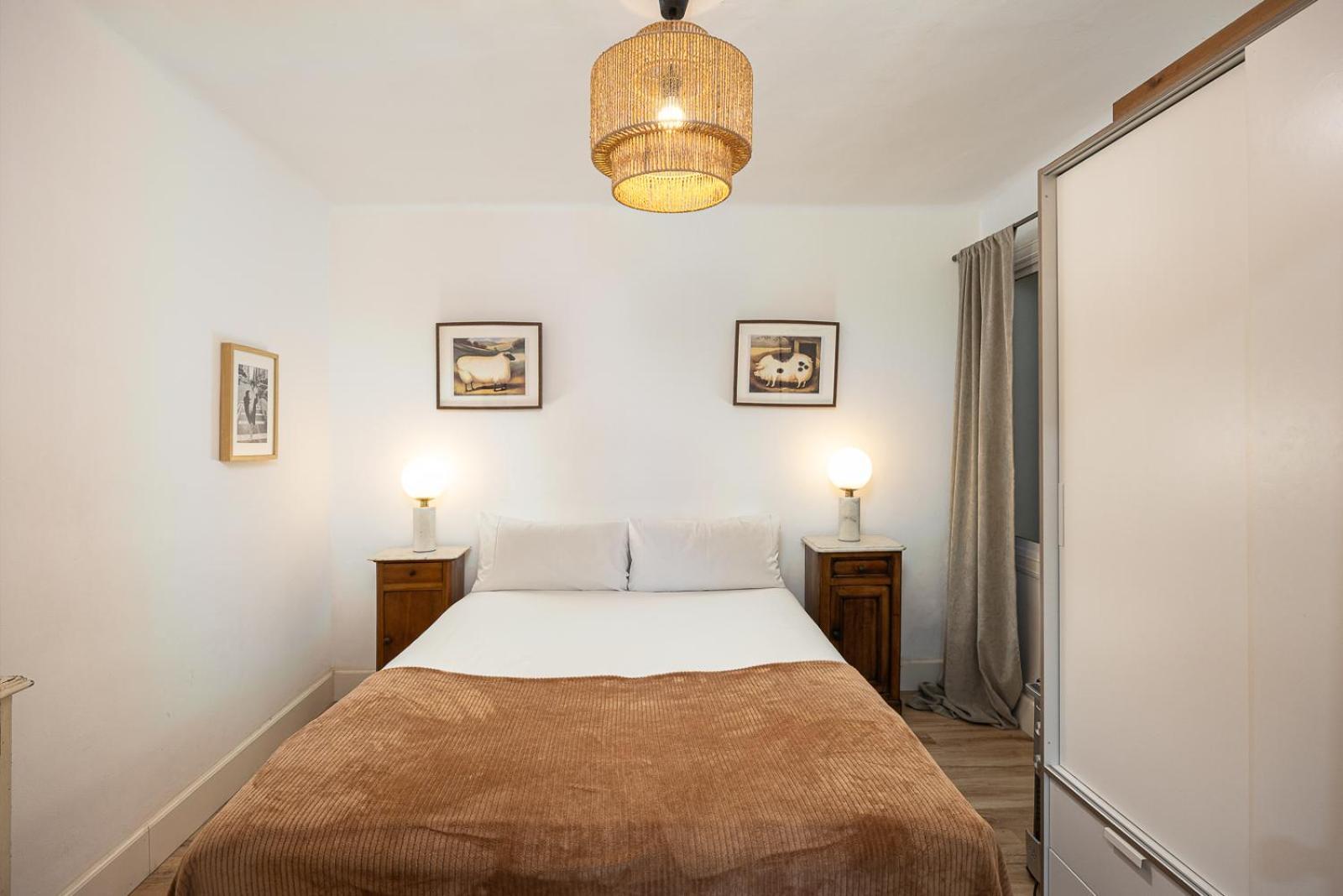 Vintage 3 Bdr Appartement *
